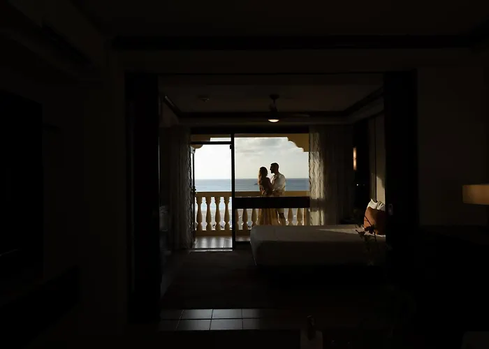 Bucuti & Tara Boutique Beach Resort - Adult Only