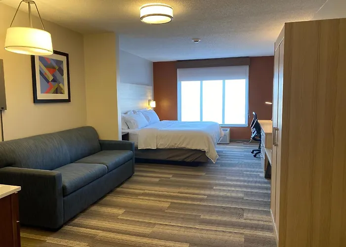 Holiday Inn Express Hotel & Suites Logansport By Ihg