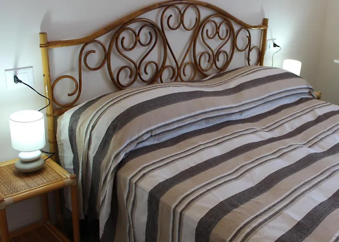 The Twins Rooms In Marettimo 2
