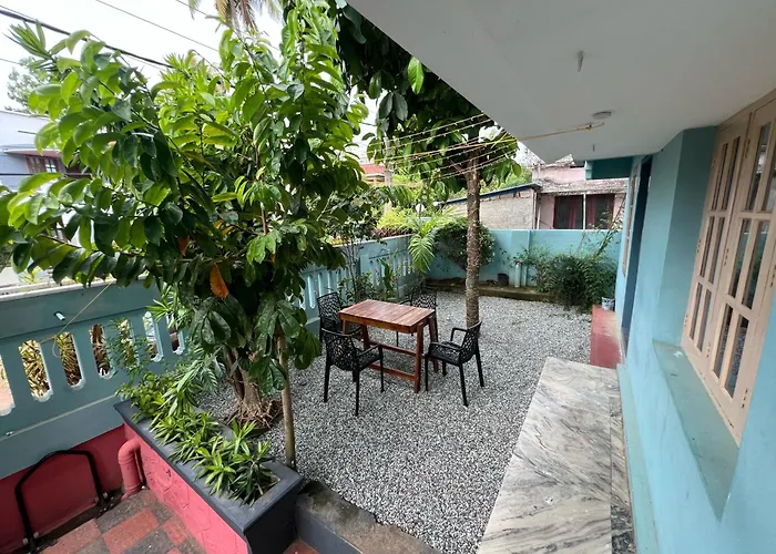 Rayz Inn Beach Resort Varkala