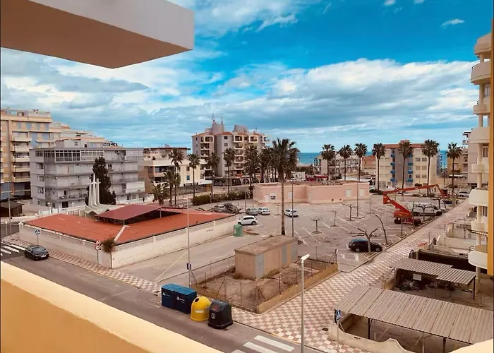 Casa Pixurri Playa de Xeraco SOLO FAMILIAS wifi-aire acondicionado-2 plazas garaje-2 terrazas privadas 16 m2 y 95 m2