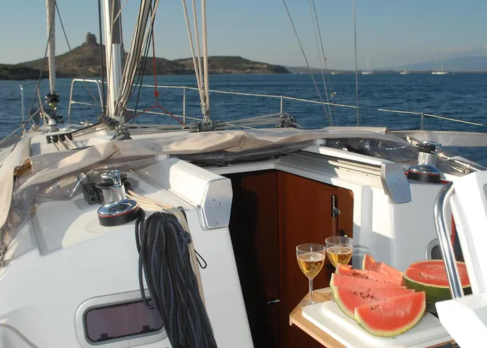 Boat & Sailing Torregrande Sinis Yachting