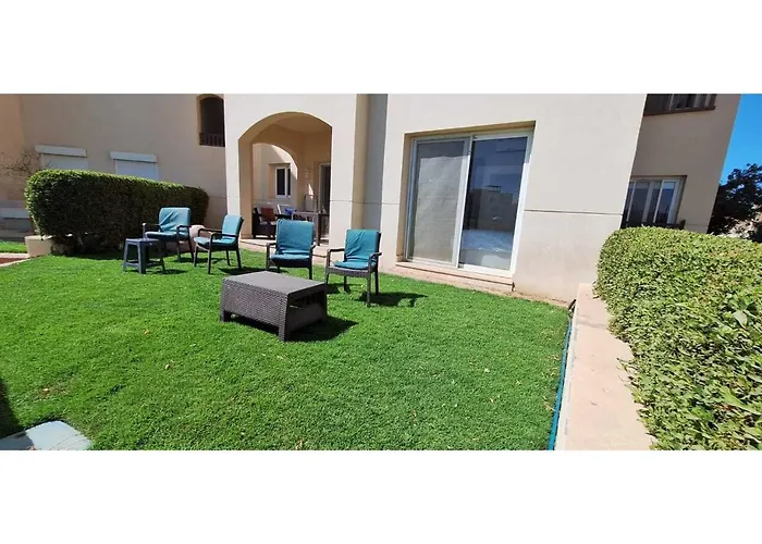 El Gouna Waterside, 2-Bd Ground Floor Sleeps 4 Persons