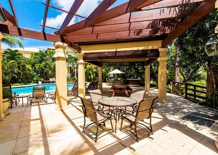 Laguna | Relaxing Family Oasis