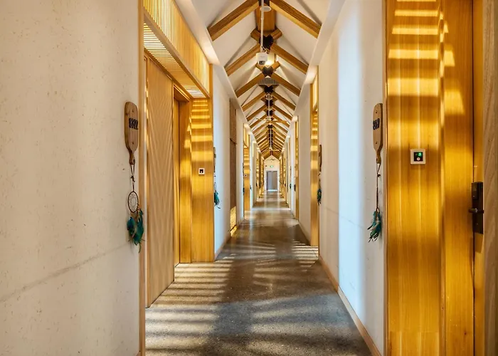 Manli Hotel Shanghai Pudong Airport Branch-Free Shuttle Buses To Pudong Airport And Disneyland