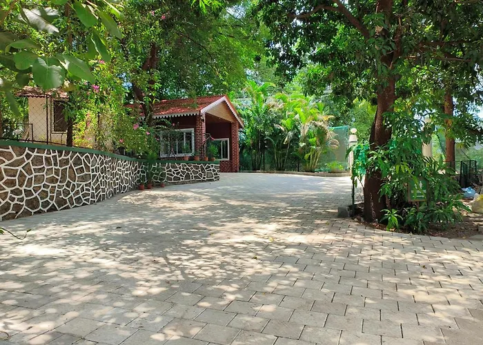 Pinewood Resort