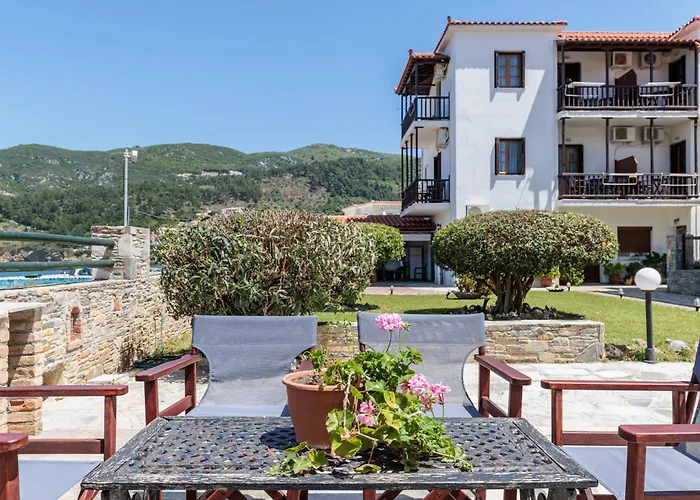 Nikolaos Studios Apartments