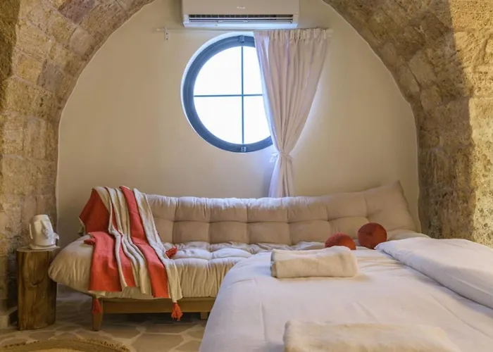 Beit Chams Sunrise Suite In Batroun