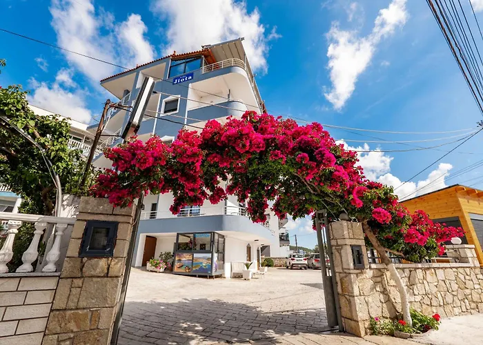 Villa Jiota
