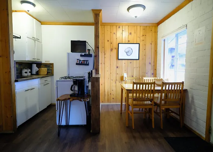 Lake Front Cabins