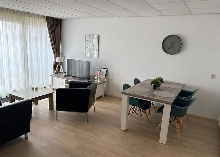 Appartament ,,Marti Strand Makkum"