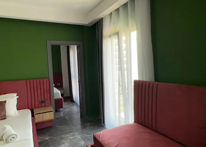 Hotel Leodori 2