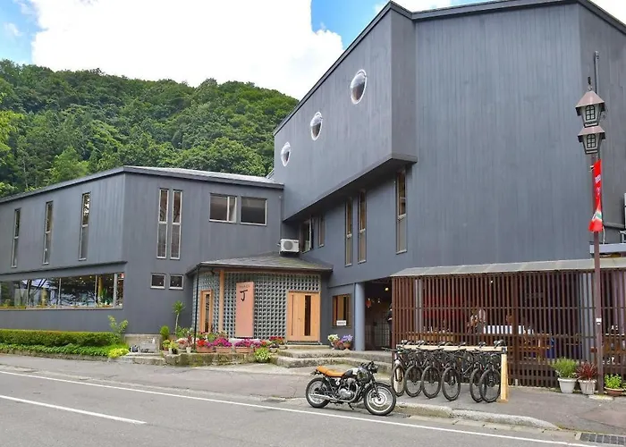 Hotel Cho