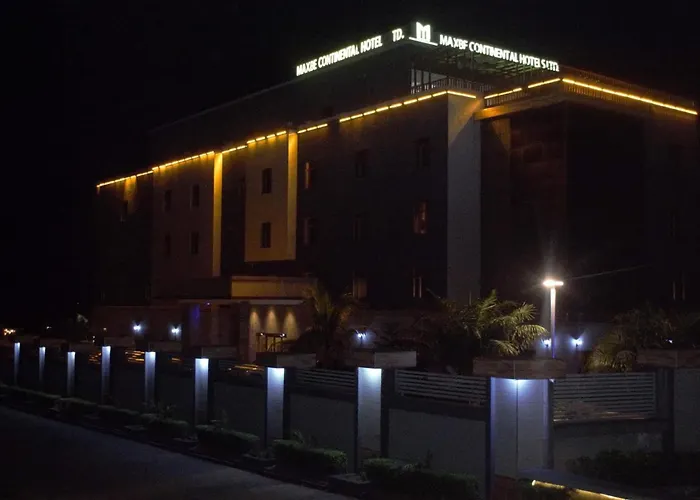Maxbe Continental Hotel