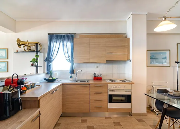 Apartment With Marina View