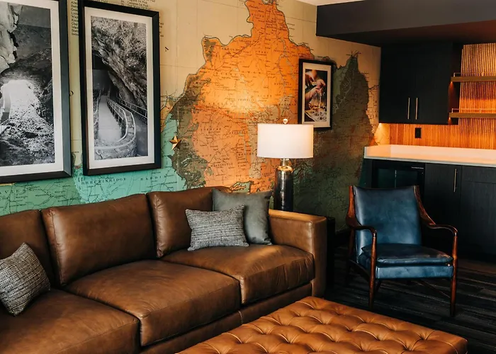 The Trail Hotel