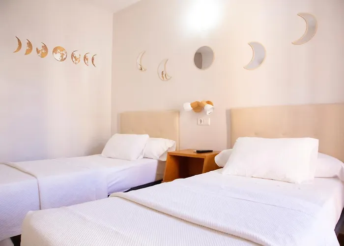 Hostal Cuevas