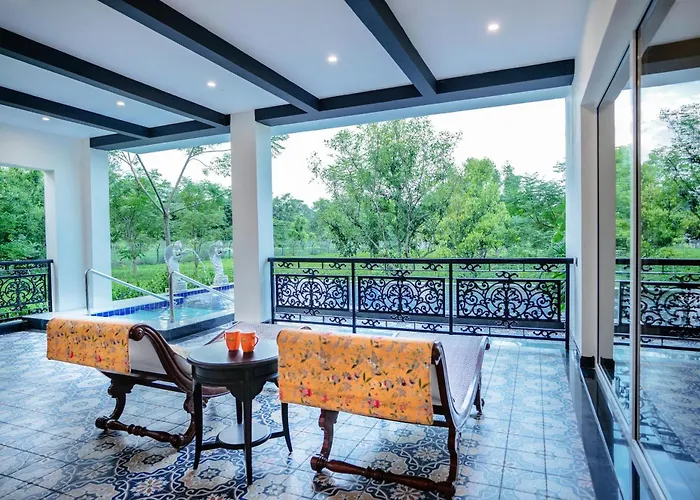 Mayfair Tea Resort