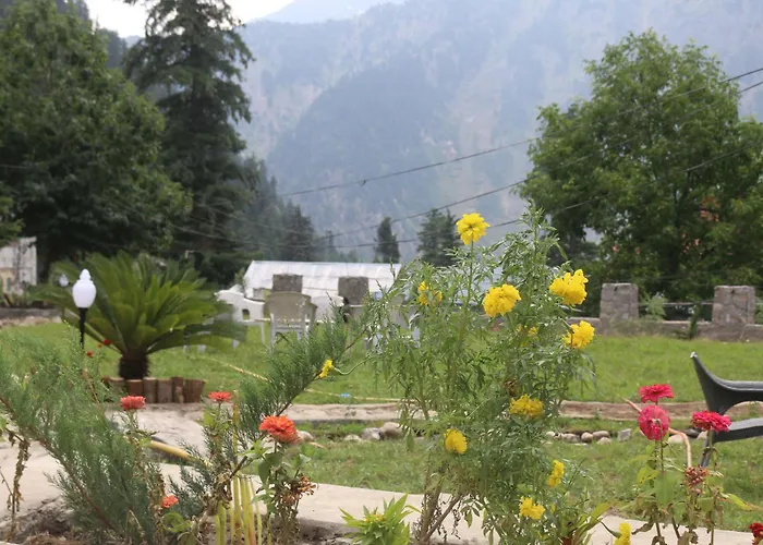 Musketeers Resort Naran