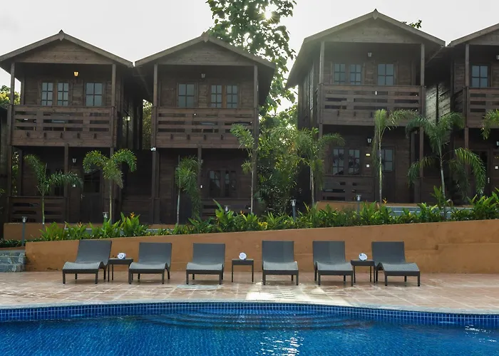 Axiom Resorts Luxury Cottages, Arambol