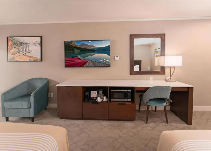 Prestige Lakeside Resort, Worldhotels Elite