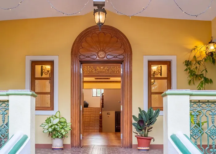 Palm Grove Cottages - Leisure Resort