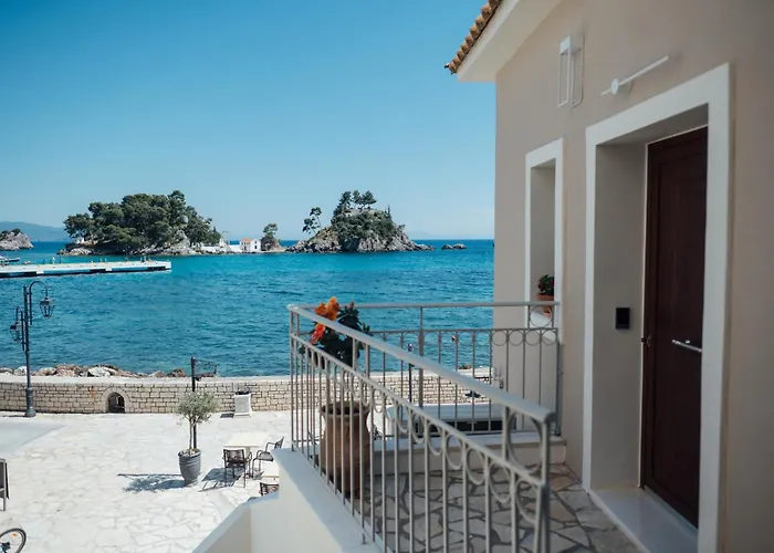 Parga Harbor Suites