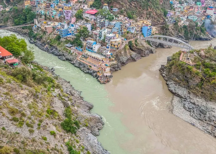 Sterling Kastoori Rudraprayag