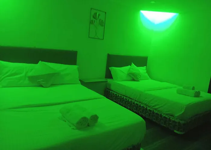 Hideaways Restobar And Resort