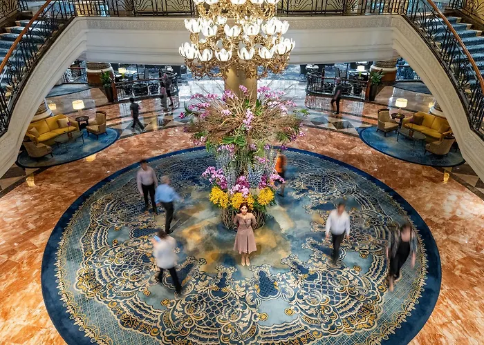 Makati Shangri-La, Manila