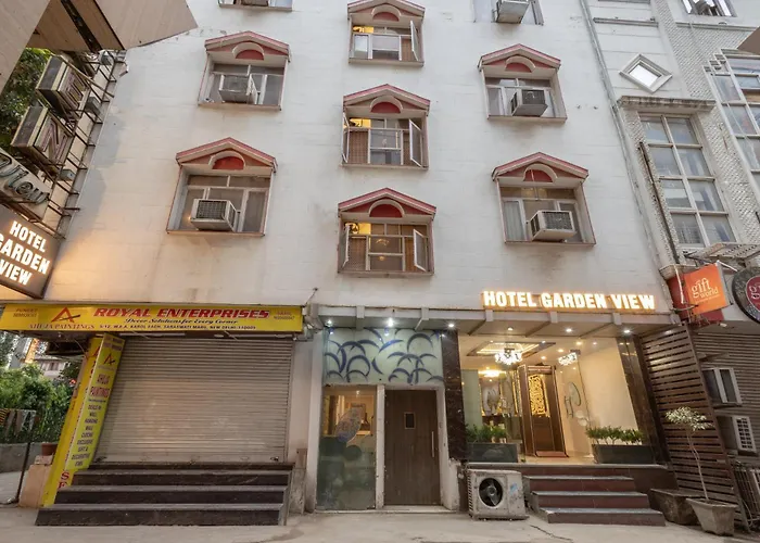 Hotel Garden View - Near Karol Bagh Metro Station And Gaffar Market