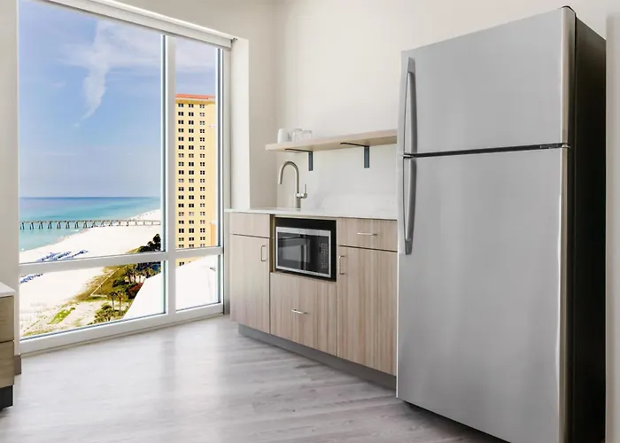 Hyatt Place Panama City Beach - Beachfront