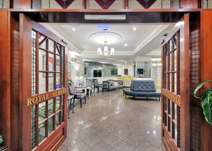 Royal Albert Hotel