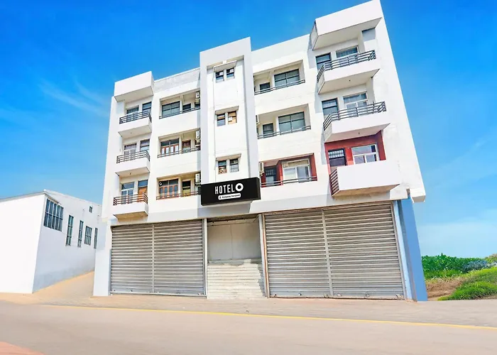 Hotel O Jankipuram Near Sahara State Formerly Basera Homes