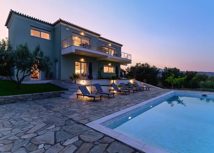 Dimelli Luxury Suites