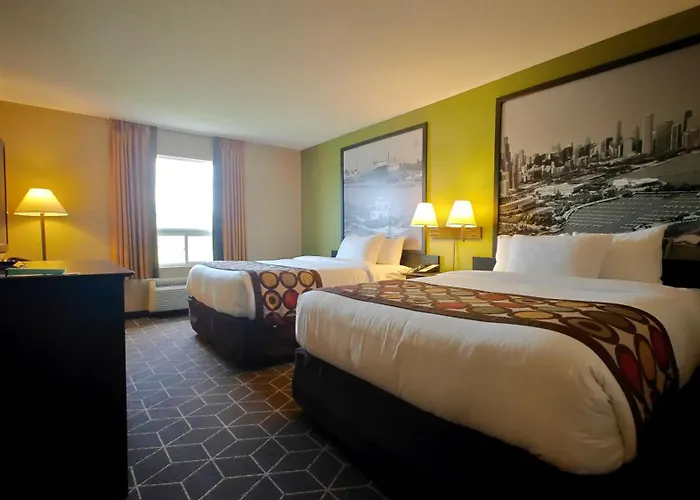 Super 8 By Wyndham Midland