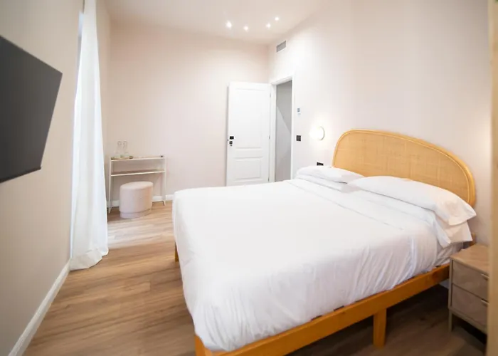 Albium Hotel