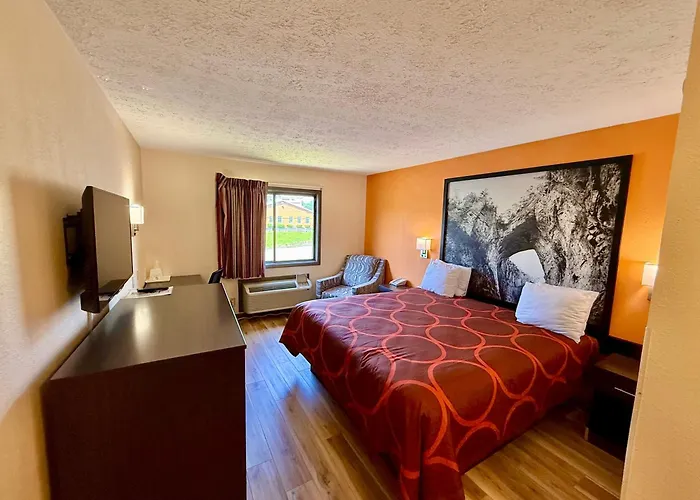 Super 8 By Wyndham Hillsville