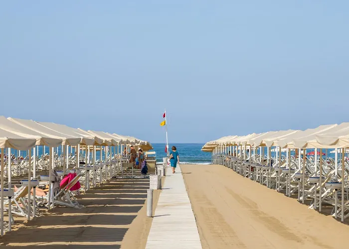 Lido Blu - Beachfront Suites & Apartments
