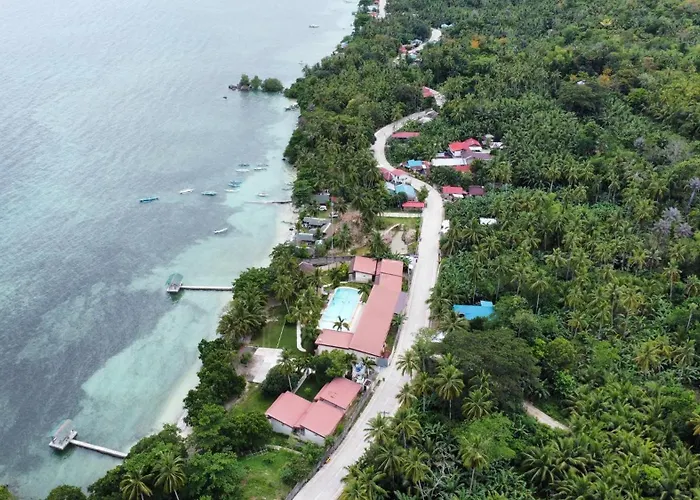Reef Waters Resort