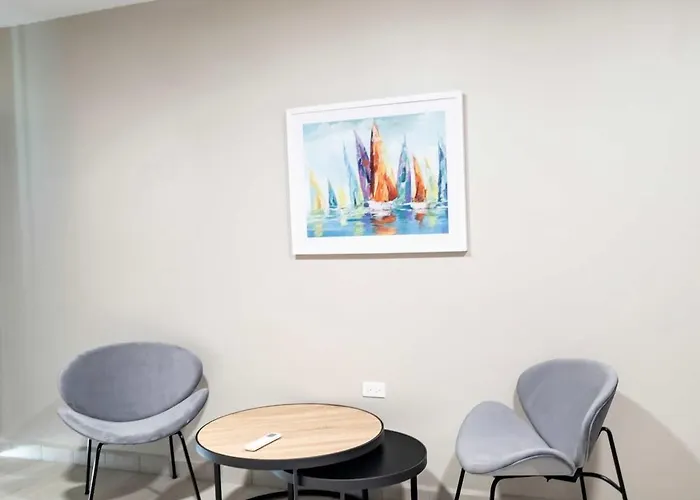 Aqua Villas Del Mar Apt 7 - 1Br Coastal Getaway By The Beach