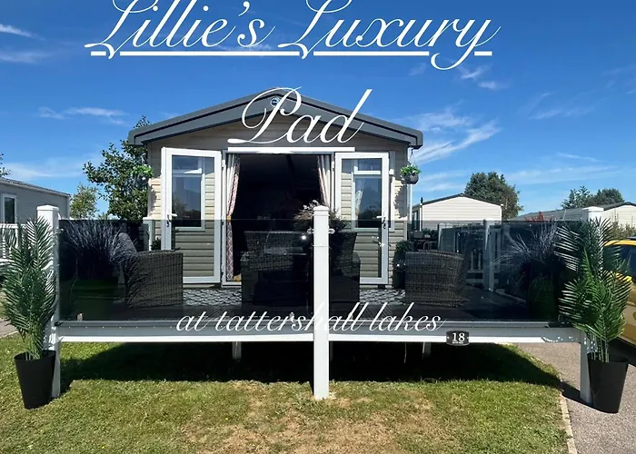 Lillies Luxury Pad At Tattershall Lakes