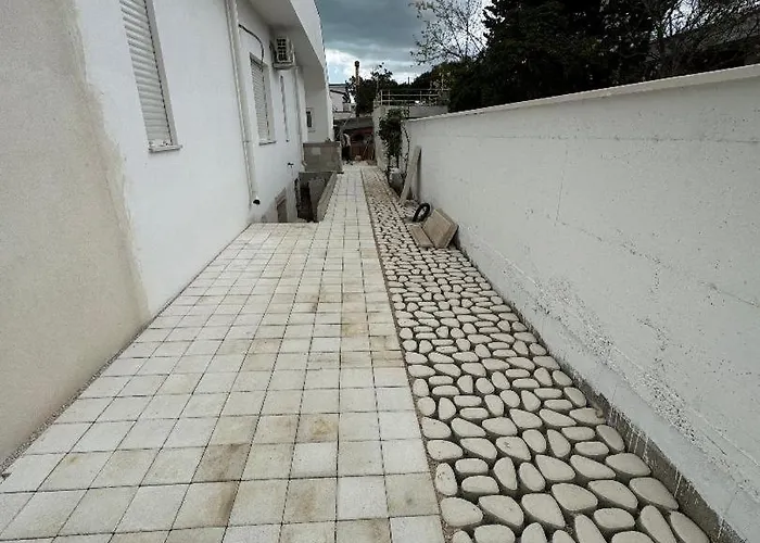 Alle Volte sea front