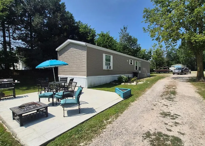 Lake Point Motel