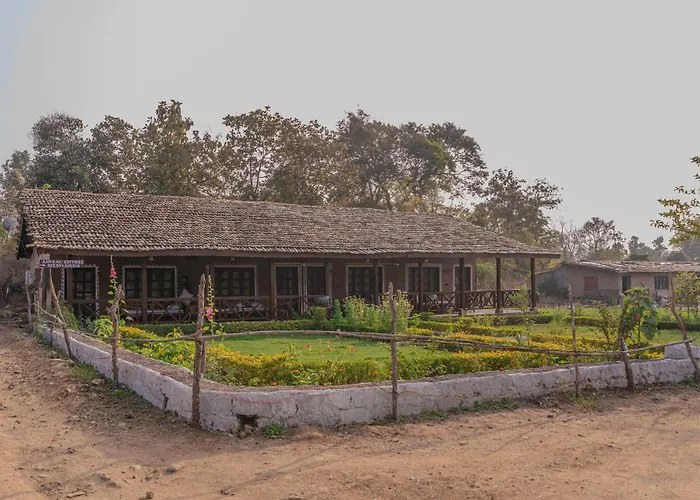 Pachmarhi Ecotel Resort By Vanyum