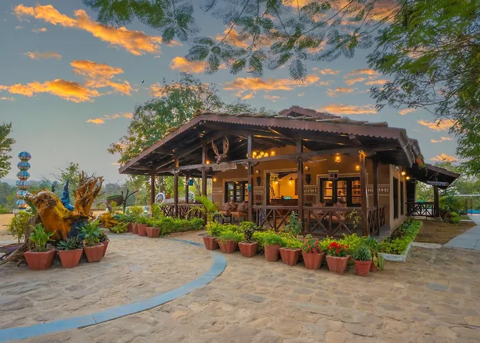 Pachmarhi Ecotel Resort By Vanyum