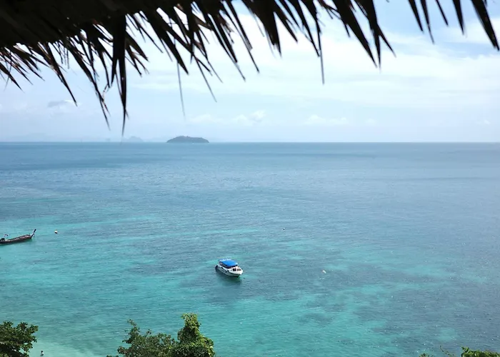 Phi Phi Relax Beach Resort