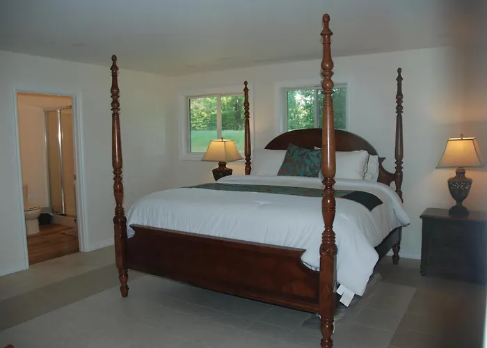 Barry'S Bay Golf Resort