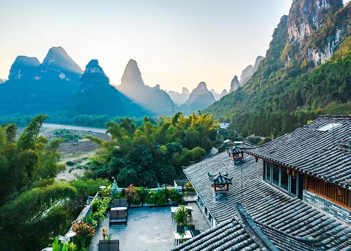 Yangshuo Mountain River Ballad Hotel - Free Yangshuo Train Station Pick Up And Drop Off