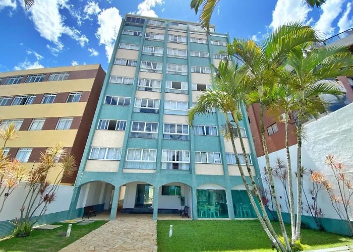 Cobertura duplex de frente para o mar